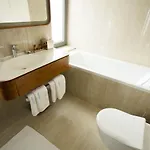Hotel Navis 4*