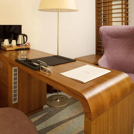 Navis Hotel Orasje