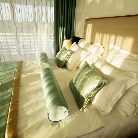 Navis Hotel