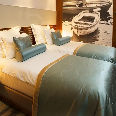 Navis Hotel Orasje
