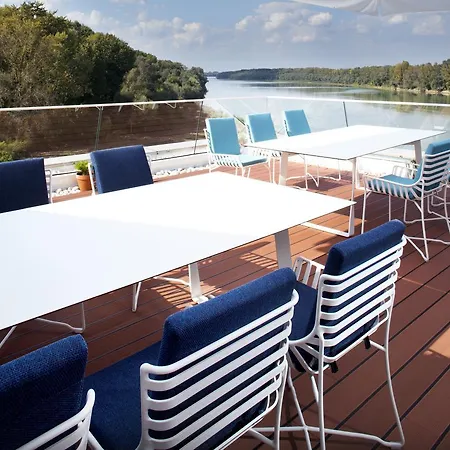 Hotell Navis Orasje